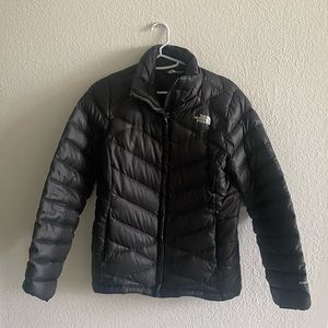 Black north face puffer jacket